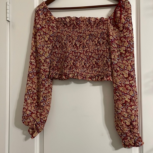 Girls Top - Picture 1 of 2